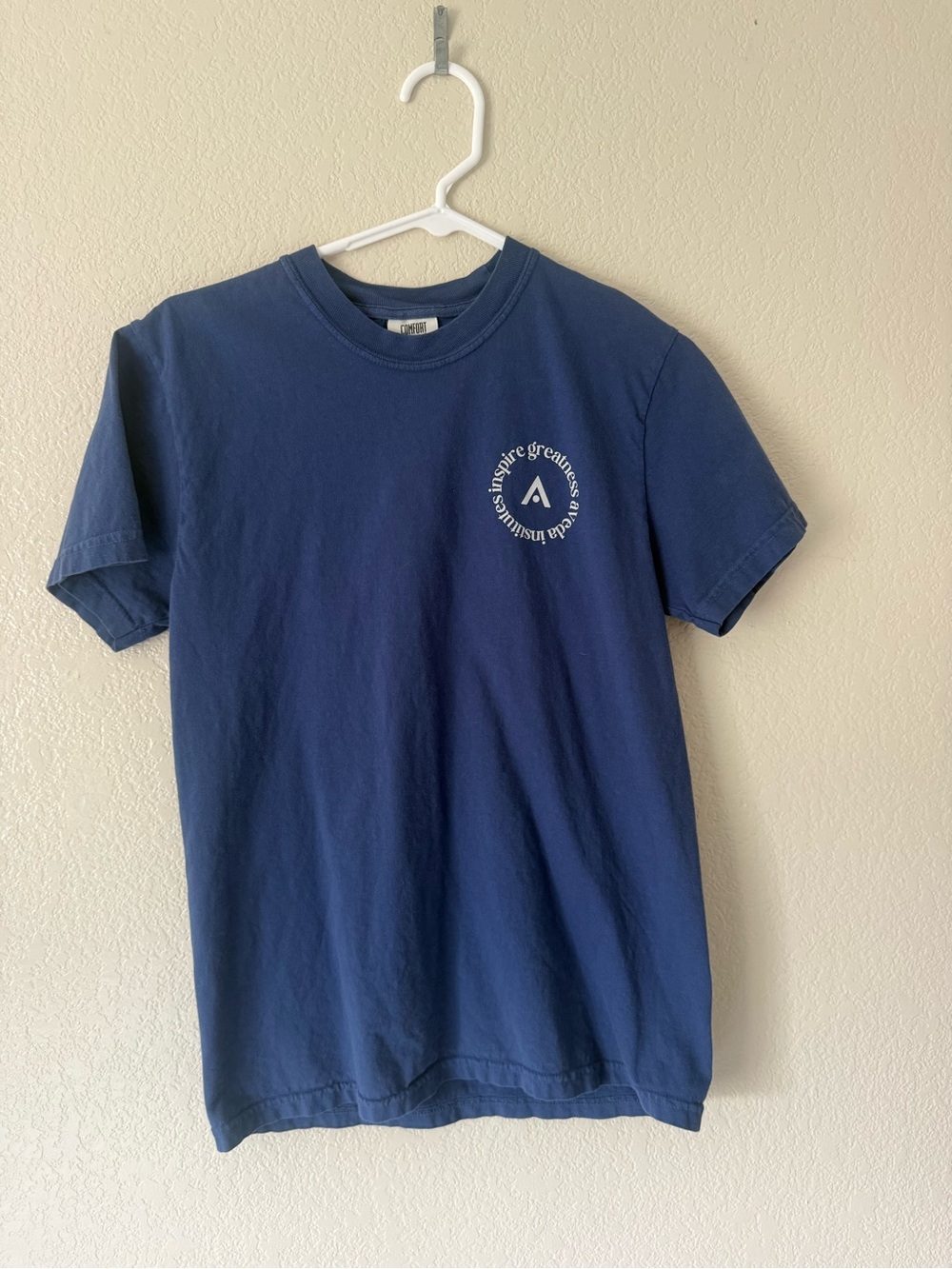 AVEDA Navy Blue Short Sleeve Tee with White Text & Blue Lip Graphic - Picture 2 of 3